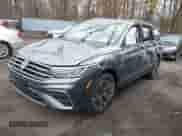 2024 Volkswagen Tiguan Wolfsburg Edition с VIN 3VV5B7AX4RM230768, выставлен на аукционе IAAI как лот 41633709 с пробегом 107 миль миль и . История ставок и продаж доступна на DreamBid. Изображение 17.