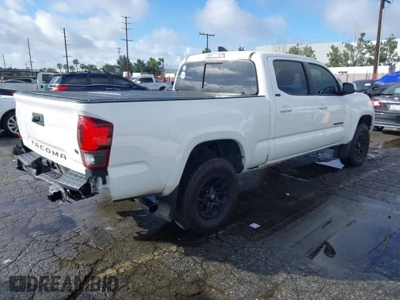 2021 Toyota Tacoma SR5 с VIN 3TMBZ5DN2MM030590, выставлен на аукционе IAAI как лот 41589229 с пробегом 98 006 миль миль и . История ставок и продаж доступна на DreamBid. Изображение 4.