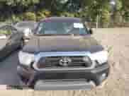 2012 Toyota Tacoma PreRunner z VIN 3TMJU4GN9CM135447, wystawiony jako IAAI lot #43266600 z przebiegiem 144 674 mil mil oraz . Historia ofert i sprzedaży dostępna na DreamBid. Obrazek 12.