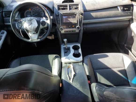 2014 Toyota Camry SE with VIN 4T1BF1FK3EU437430, listed as a Copart auction lot 82374455 with 267,996 mi miles and Salvage title. Bid and sale history available at DreamBid. Image 8.