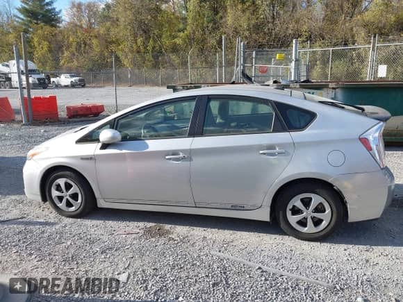 2015 Toyota Prius Persona Series z VIN JTDKN3DU1F0403177, wystawiony jako IAAI lot #43520257 z przebiegiem 53 862 mil mil oraz . Historia ofert i sprzedaży dostępna na DreamBid. Obrazek 14.
