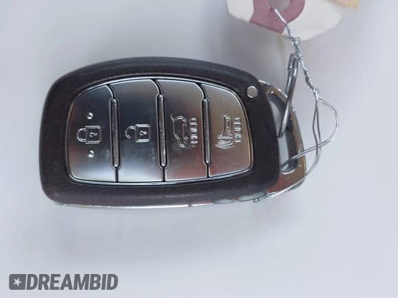 2019 Hyundai Ioniq Blue с VIN KMHC65LC2KU170947, выставлен на аукционе IAAI как лот 43395576 с пробегом 140 256 миль миль и . История ставок и продаж доступна на DreamBid. Изображение 11.