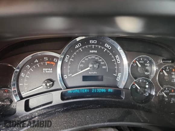 2003 Cadillac Escalade with VIN 1GYEK63N53R174750, listed as a Copart auction lot 71927965 with 213,206 mi miles and Salvage title. Bid and sale history available at DreamBid. Image 9.