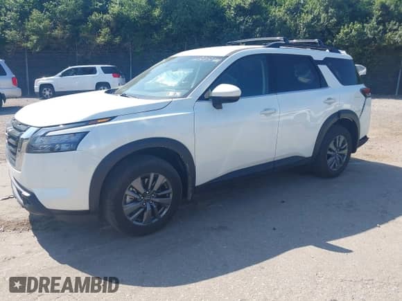 2024 Nissan Pathfinder SV with VIN 5N1DR3BC5RC237574, listed as a IAAI auction lot 42584122 with 12,566 mi miles and . Bid and sale history available at DreamBid. Image 17.