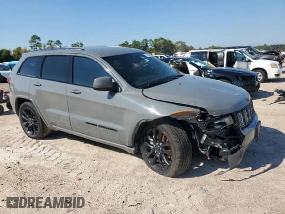 2021 Jeep Grand Cherokee Laredo X z VIN 1C4RJEAG0MC784911, wystawiony jako Copart lot #87283835 z przebiegiem 32 334 mil mil oraz Szkoda całkowita • Salvage title. Historia ofert i sprzedaży dostępna na DreamBid. Obrazek 4.