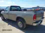 2002 Ford F-150 XL с VIN 1FTRF18W42NB82084, выставлен на аукционе IAAI как лот 42756783 с пробегом 214 367 миль миль и . История ставок и продаж доступна на DreamBid. Изображение 3.