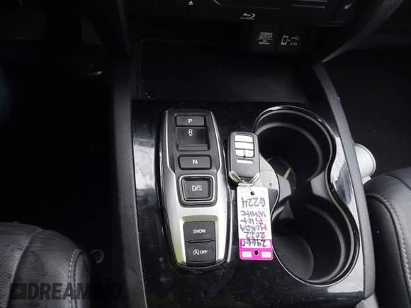 2022 Honda Pilot Touring 7-Passenger с VIN 5FNYF5H61NB016224, выставлен на аукционе IAAI как лот 41569268 с пробегом 20 613 миль миль и . История ставок и продаж доступна на DreamBid. Изображение 11.