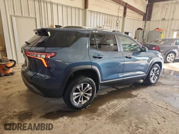 2025 Chevrolet Equinox AWD LT с VIN 3GNAXPEG2SL103643, выставлен на аукционе Copart как лот 84815685 с пробегом 20 365 миль миль и Списание • Salvage title. История ставок и продаж доступна на DreamBid. Изображение 3.