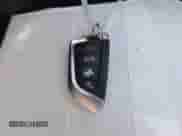 2022 BMW M3 Competition z VIN WBS33AY00NFL61191, wystawiony jako IAAI lot #42346992 z przebiegiem 70 885 mil mil oraz . Historia ofert i sprzedaży dostępna na DreamBid. Obrazek 11.