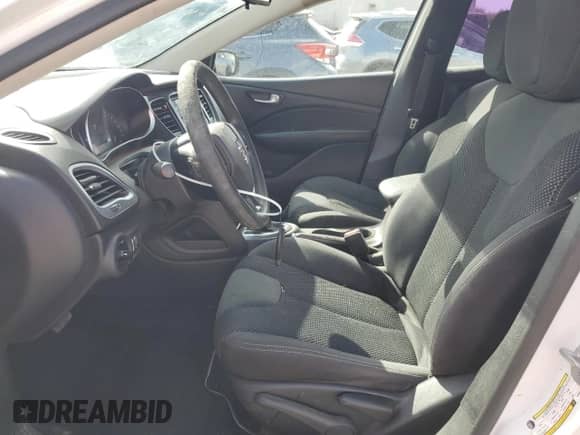 2016 Dodge Dart SXT z VIN 1C3CDFBA9GD584481, wystawiony jako Copart lot #81813535 z przebiegiem 168 277 mil mil oraz Szkoda całkowita • Salvage title. Historia ofert i sprzedaży dostępna na DreamBid. Obrazek 7.