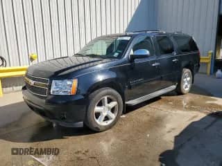 2011 Chevrolet Suburban LS с VIN 1GNSCHE0XBR155488, выставлен на аукционе Copart как лот 55567715 с пробегом 222 116 миль миль и Списание • Salvage title. История ставок и продаж доступна на DreamBid. Изображение 1.
