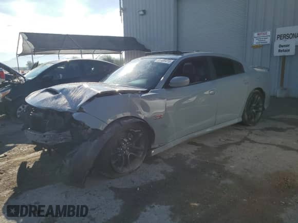 2020 Dodge Charger Scat Pack z VIN 2C3CDXGJ5LH244367, wystawiony jako Copart lot #81485415 z przebiegiem 69 044 mil mil oraz Szkoda całkowita • Salvage title. Historia ofert i sprzedaży dostępna na DreamBid. Obrazek 1.