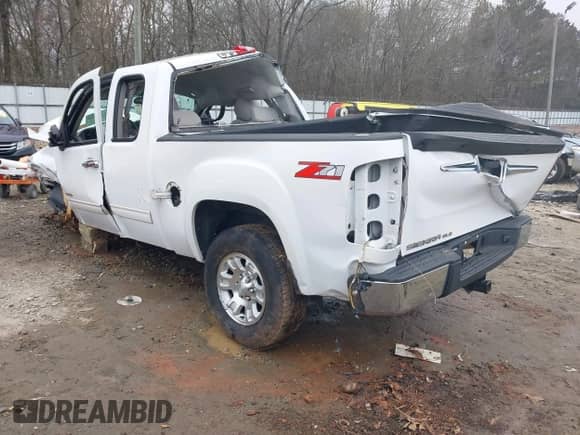 2008 GMC Sierra 1500 SLE1 с VIN 1GTEC19J08Z140006, выставлен на аукционе IAAI как лот 41464925 с пробегом Не указан миль и . История ставок и продаж доступна на DreamBid. Изображение 3.