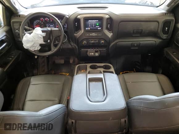 2021 Chevrolet Silverado 1500 Work Truck z VIN 3GCPWAEF0MG334207, wystawiony jako Copart lot #68634024 z przebiegiem 111 338 mil mil oraz Szkoda całkowita • Salvage title. Historia ofert i sprzedaży dostępna na DreamBid. Obrazek 8.