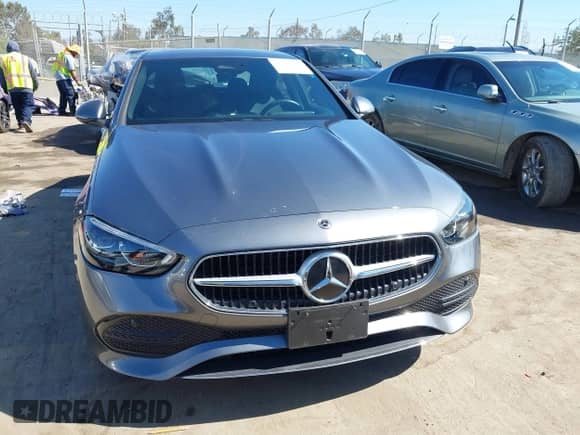 2023 Mercedes-Benz C 300 z VIN W1KAF4GB5PR146522, wystawiony jako IAAI lot #43029013 z przebiegiem 19 416 mil mil oraz . Historia ofert i sprzedaży dostępna na DreamBid. Obrazek 6.