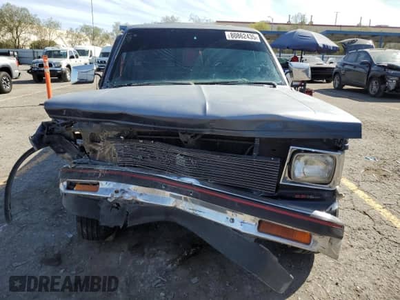 1988 Chevrolet S-10 с VIN 1GCBS14E4J2198425, выставлен на аукционе Copart как лот 80862435 с пробегом 215 325 миль миль и Списание • Salvage title. История ставок и продаж доступна на DreamBid. Изображение 5.