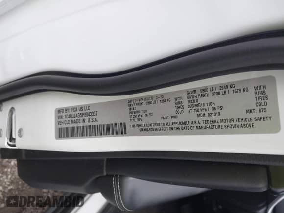 2023 Jeep Grand Cherokee Laredo z VIN 1C4RJJAG5P8843337, wystawiony jako IAAI lot #41735195 z przebiegiem 50 762 mil mil oraz . Historia ofert i sprzedaży dostępna na DreamBid. Obrazek 9.