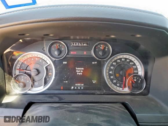 2014 Ram 1500 Laramie with VIN 1C6RR7NT4ES295924, listed as a Copart auction lot 71184965 with 131,531 mi miles and Clean title. Bid and sale history available at DreamBid. Image 9.