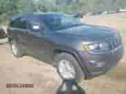 2015 Jeep Grand Cherokee Altitude z VIN 1C4RJFAG9FC932580, wystawiony jako Copart lot #81627755 z przebiegiem 191 294 mil mil oraz Czysty tytuł • Clean title. Historia ofert i sprzedaży dostępna na DreamBid. Obrazek 4.