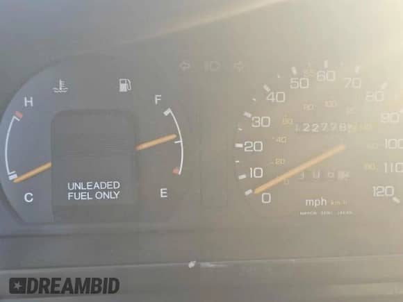 1984 Honda Civic с VIN JHMAH3321ES036981, выставлен на аукционе Copart как лот 88917385 с пробегом 122 778 миль миль и Чистый • Clean title. История ставок и продаж доступна на DreamBid. Изображение 8.