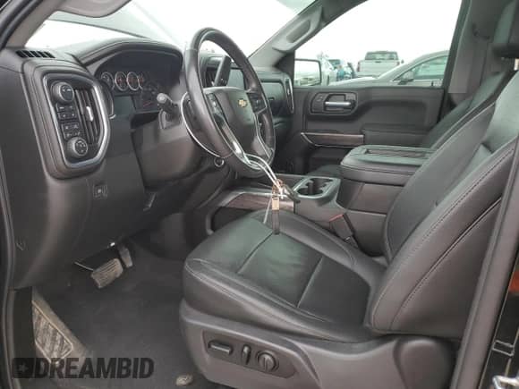 2021 Chevrolet Silverado 1500 LTZ с VIN 1GCUYGEL4MZ108497, выставлен на аукционе Copart как лот 53825945 с пробегом 96 991 миль миль и На запчасти • Non repairable. История ставок и продаж доступна на DreamBid. Изображение 7.