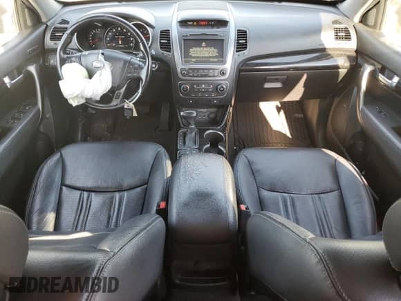 2014 Kia Sorento LX with VIN 5XYKT4A66EG522126, listed as a Copart auction lot 80641235 with 129,304 mi miles and Salvage title. Bid and sale history available at DreamBid. Image 8.