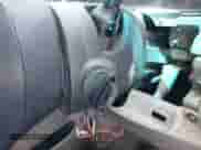 2000 Ford F-150 XL z VIN 1FTRX17L7YKA82690, wystawiony jako IAAI lot #42597325 z przebiegiem 317 945 mil mil oraz . Historia ofert i sprzedaży dostępna na DreamBid. Obrazek 11.