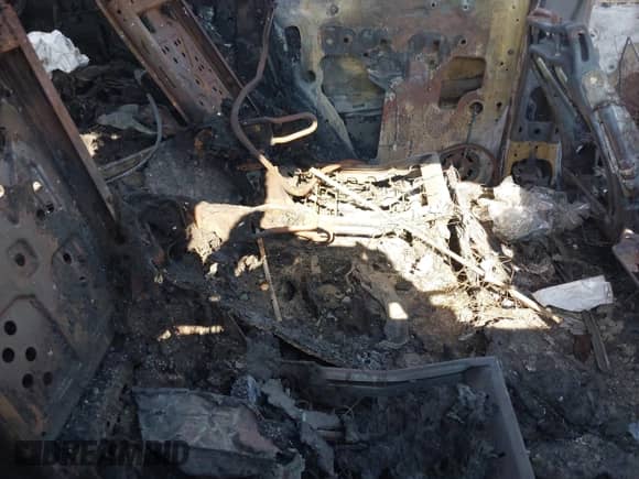 2015 Chevrolet Tahoe LT z VIN 1GNSCBKCXFR539451, wystawiony jako IAAI lot #42692192 z przebiegiem Nie podano mil oraz . Historia ofert i sprzedaży dostępna na DreamBid. Obrazek 8.