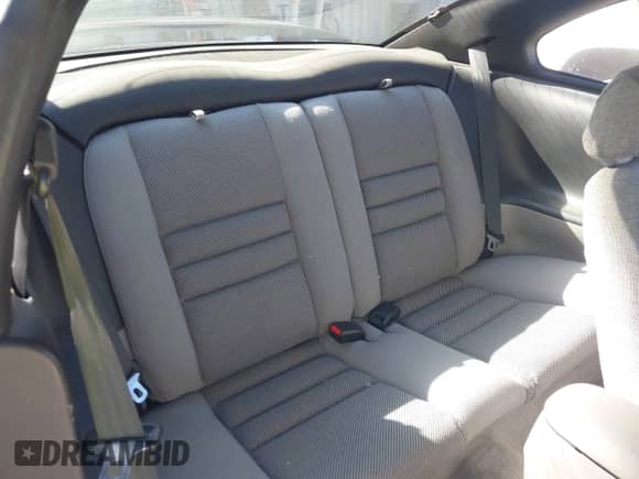 1996 Ford Mustang GT z VIN 1FALP42X2TF130573, wystawiony jako IAAI lot #43490908 z przebiegiem 281 802 mil mil oraz . Historia ofert i sprzedaży dostępna na DreamBid. Obrazek 8.