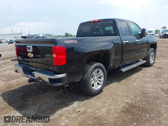 2015 Chevrolet Silverado 1500 LT с VIN 1GCVKREC1FZ191584, выставлен на аукционе IAAI как лот 42748746 с пробегом 156 923 миль миль и . История ставок и продаж доступна на DreamBid. Изображение 4.