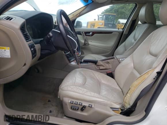 2005 Volvo S60 с VIN YV1RS592252430170, выставлен на аукционе Copart как лот 65732275 с пробегом 218 085 миль миль и Списание • Salvage title. История ставок и продаж доступна на DreamBid. Изображение 7.