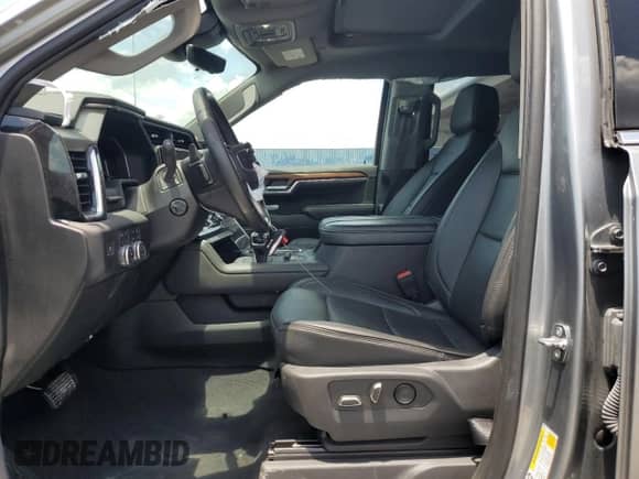2023 GMC Sierra 1500 Denali z VIN 1GTUUGED7PZ270231, wystawiony jako Copart lot #58398935 z przebiegiem 14 572 mil mil oraz Nie do naprawy • Non repairable. Historia ofert i sprzedaży dostępna na DreamBid. Obrazek 7.