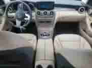 2020 Mercedes-Benz C 300 z VIN W1KWF8DB5LR594111, wystawiony jako Copart lot #69778805 z przebiegiem 34 718 mil mil oraz Szkoda całkowita • Salvage title. Historia ofert i sprzedaży dostępna na DreamBid. Obrazek 8.