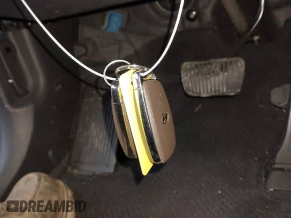 2021 Hyundai Tucson Limited z VIN KM8J33AL7MU284808, wystawiony jako IAAI lot #41330619 z przebiegiem 59 700 mil mil oraz . Historia ofert i sprzedaży dostępna na DreamBid. Obrazek 11.