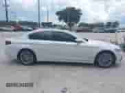 2021 BMW 5 Series 530i with VIN WBA53BH07MCF10086, listed as a IAAI auction lot 43036291 with 26,592 mi miles and . Bid and sale history available at DreamBid. Image 13.