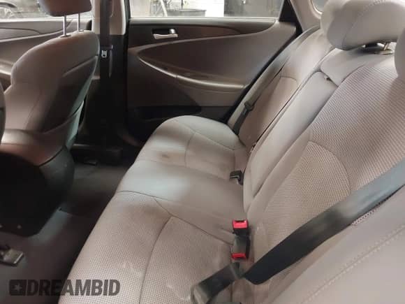 2013 Hyundai Sonata GLS с VIN 5NPEB4AC2DH785825, выставлен на аукционе IAAI как лот 42300141 с пробегом 134 423 миль миль и . История ставок и продаж доступна на DreamBid. Изображение 8.