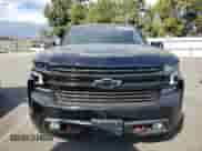 2022 Chevrolet Silverado 1500 RST with VIN 1GCPWDED5NZ142606, listed as a Copart auction lot 79077014 with 26,769 mi miles and Salvage title. Bid and sale history available at DreamBid. Image 5.