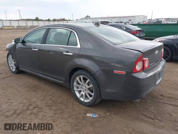 2012 Chevrolet Malibu LTZ z VIN 1G1ZG5E73CF271649, wystawiony jako IAAI lot #43439849 z przebiegiem 61 166 mil mil oraz . Historia ofert i sprzedaży dostępna na DreamBid. Obrazek 3.