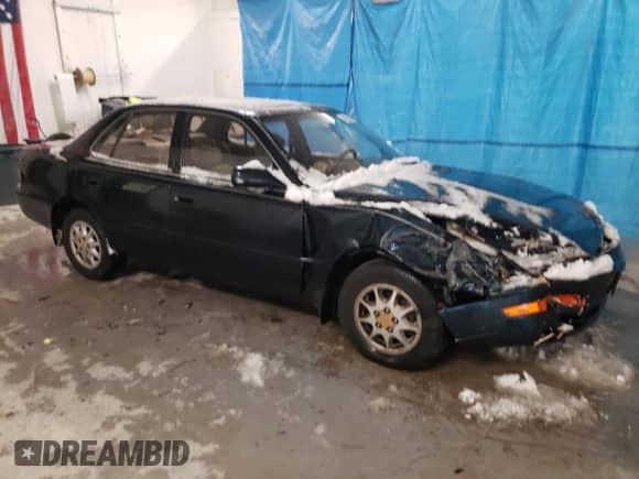 1993 Toyota Camry с VIN 4T1SK13E6PU264838, выставлен на аукционе Copart как лот 41651745 с пробегом 89 537 миль миль и Списание • Salvage title. История ставок и продаж доступна на DreamBid. Изображение 4.