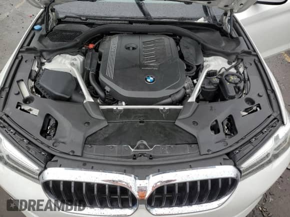 2023 BMW 5 Series 540i xDrive with VIN WBA73BJ0XPWY22700, listed as a Copart auction lot 69348915 with 39,019 mi miles and Salvage title. Bid and sale history available at DreamBid. Image 11.