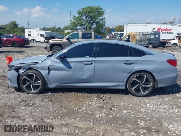 2022 Honda Accord Sport с VIN 1HGCV3F29NA037768, выставлен на аукционе IAAI как лот 43160951 с пробегом 47 101 миль миль и . История ставок и продаж доступна на DreamBid. Изображение 14.