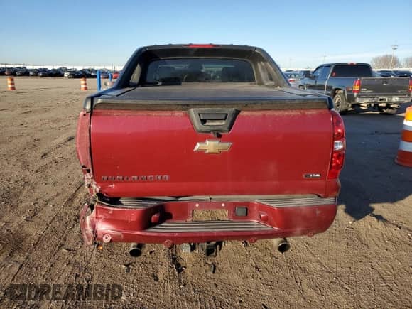 2007 Chevrolet Avalanche 2LT z VIN 3GNFK12307G218566, wystawiony jako Copart lot #81953714 z przebiegiem 217 315 mil mil oraz Szkoda całkowita • Salvage title. Historia ofert i sprzedaży dostępna na DreamBid. Obrazek 6.