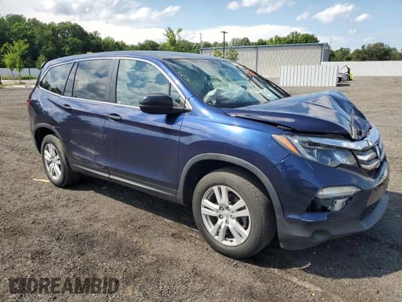 2018 Honda Pilot LX с VIN 5FNYF5H15JB014426, выставлен на аукционе Copart как лот 61733695 с пробегом 132 929 миль миль и Списание • Salvage title. История ставок и продаж доступна на DreamBid. Изображение 4.