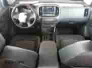 2017 Chevrolet Colorado 4WD Z71 с VIN 1GCGTDENXH1315105, выставлен на аукционе Copart как лот 81689555 с пробегом 66 741 миль миль и Списание • Salvage title. История ставок и продаж доступна на DreamBid. Изображение 8.