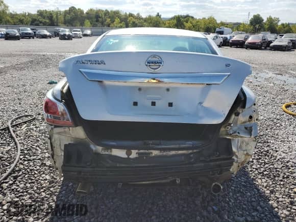 2015 Nissan Altima SV с VIN 1N4AL3AP3FC580852, выставлен на аукционе Copart как лот 72081625 с пробегом 115 883 миль миль и Списание • Salvage title. История ставок и продаж доступна на DreamBid. Изображение 6.