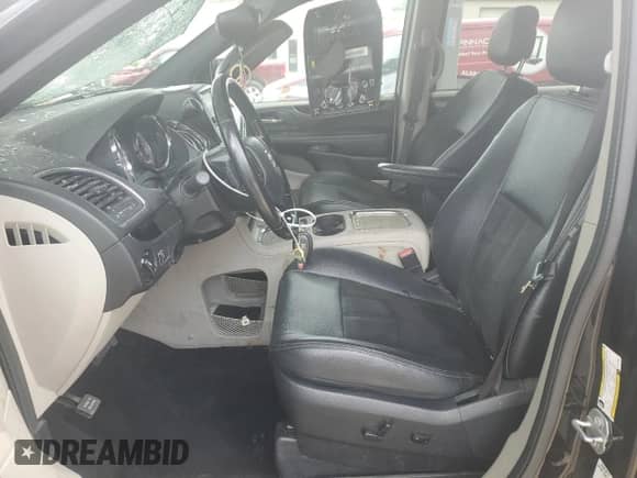 2020 Dodge Grand Caravan SXT with VIN 2C4RDGCG4LR174385, listed as a Copart auction lot 58654945 with 140,242 mi miles and Salvage title. Bid and sale history available at DreamBid. Image 7.