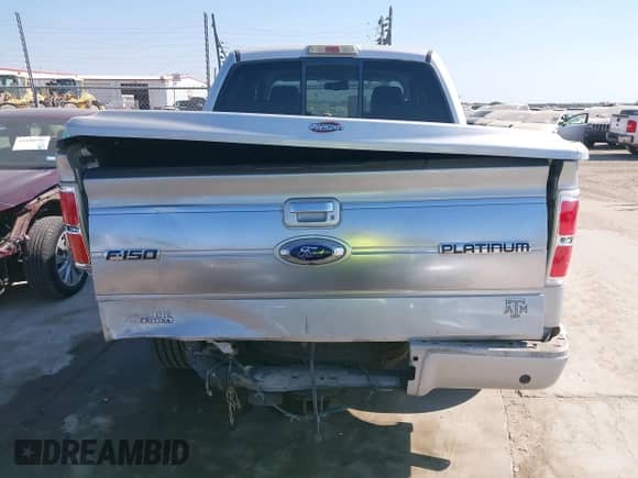 2009 Ford F-150 XL с VIN 1FTPW12V99FB12060, выставлен на аукционе IAAI как лот 43346015 с пробегом 216 622 миль миль и . История ставок и продаж доступна на DreamBid. Изображение 17.