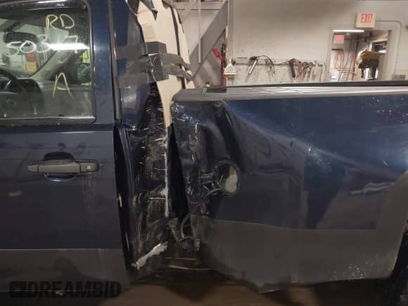 2012 Chevrolet Silverado 1500 Work Truck с VIN 1GCNKPE04CZ132938, выставлен на аукционе IAAI как лот 41650317 с пробегом 126 324 миль миль и . История ставок и продаж доступна на DreamBid. Изображение 6.