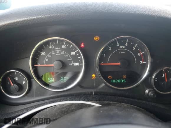 2011 Jeep Wrangler Sport с VIN 1J4AA2D19BL609003, выставлен на аукционе Copart как лот 69645155 с пробегом 102 835 миль миль и Списание • Salvage title. История ставок и продаж доступна на DreamBid. Изображение 9.