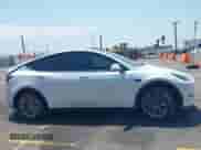 2023 Tesla Model Y Long Range с VIN 7SAYGDEE8PA034371, выставлен на аукционе IAAI как лот 42765729 с пробегом Не указан миль и . История ставок и продаж доступна на DreamBid. Изображение 12.